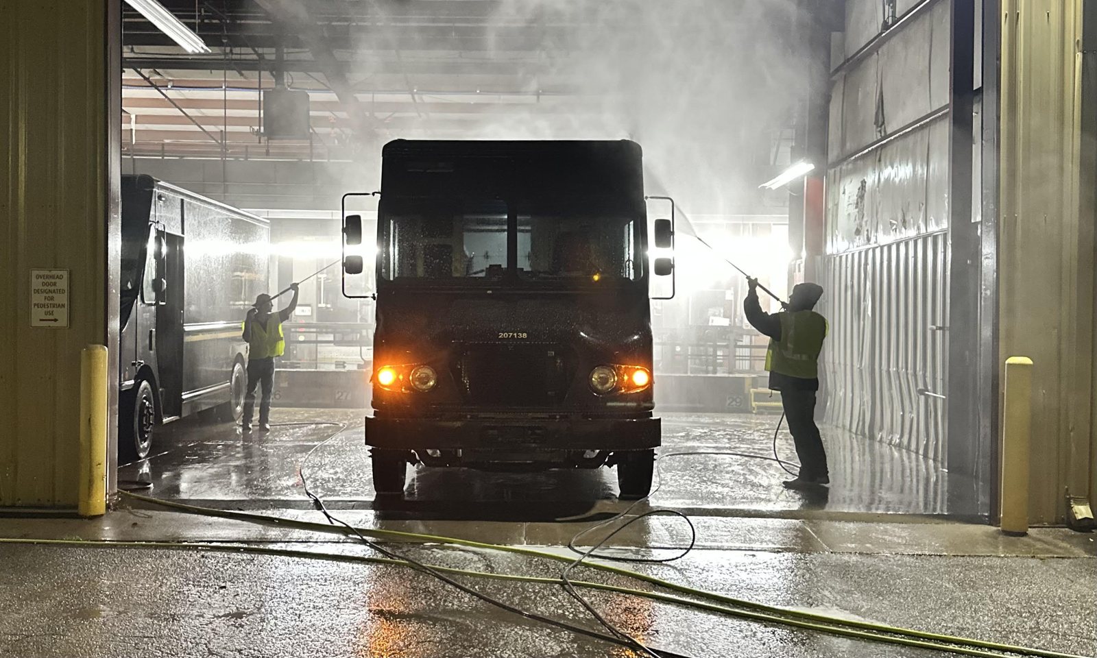 Overnight package fleet wash